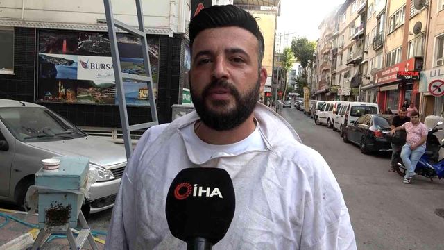 Bursa'da kraliçe arı ortalığı karıştırdı Bursa'da kraliçe arı ortalığı karıştırdı