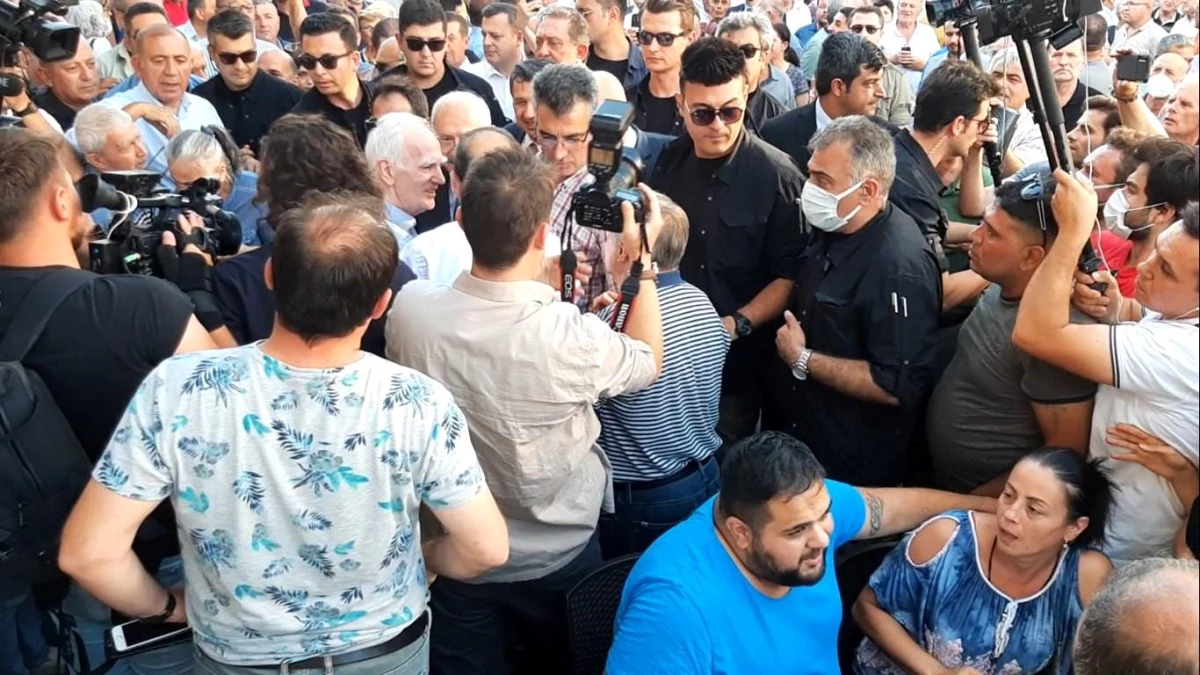 CHP Genel Başkanı Kılıçdaroğlu Edirne\'de esnafla buluştu