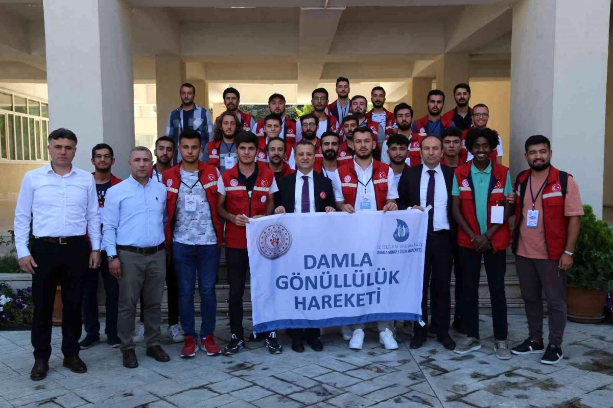 Damla Projesi Gönüllüleri Gümüşhane\'de