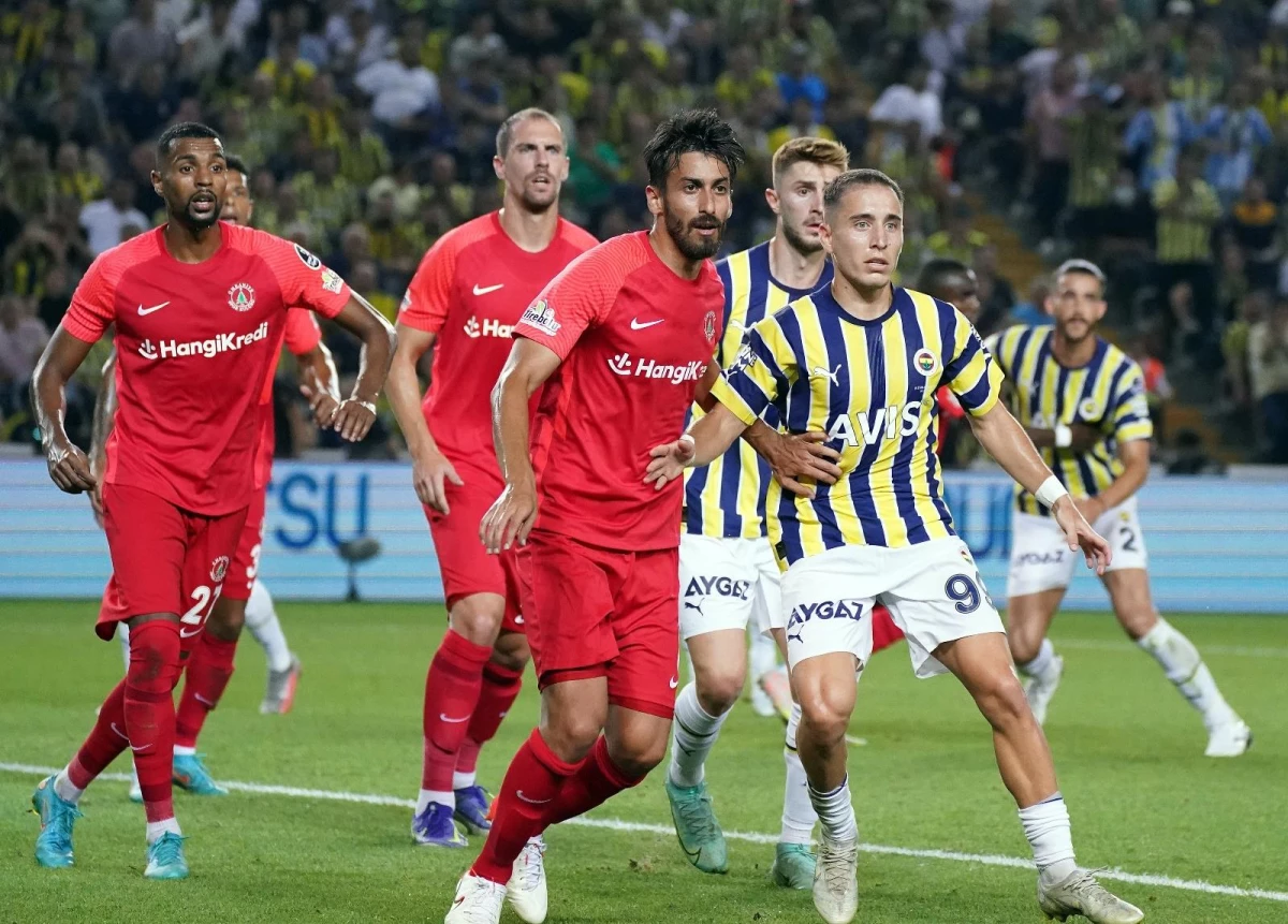 Fenerbahçe uzatmalarda beraberliği yakaladı