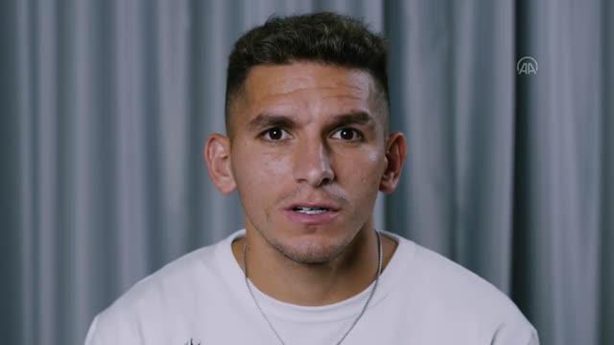 Galatasaray\'ın yeni transferleri Mertens ve Torreira