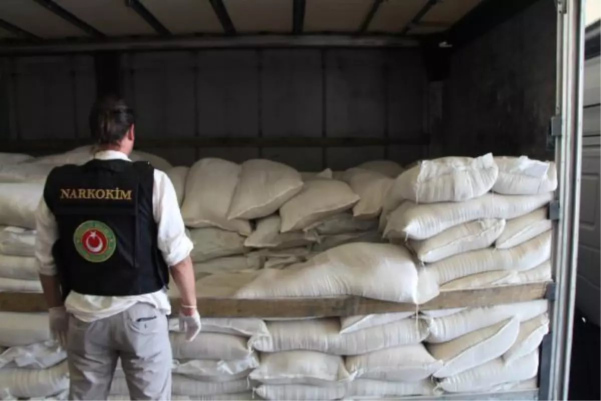 Gümrük Muhafaza ekiplerinden Kocaeli ve Edirne'de operasyon: 473 kilo uyuşturucu madde ele geçirildi