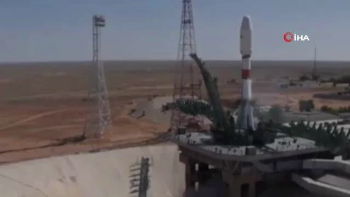 İran, Hayyam uydusunu uzaya fırlattı