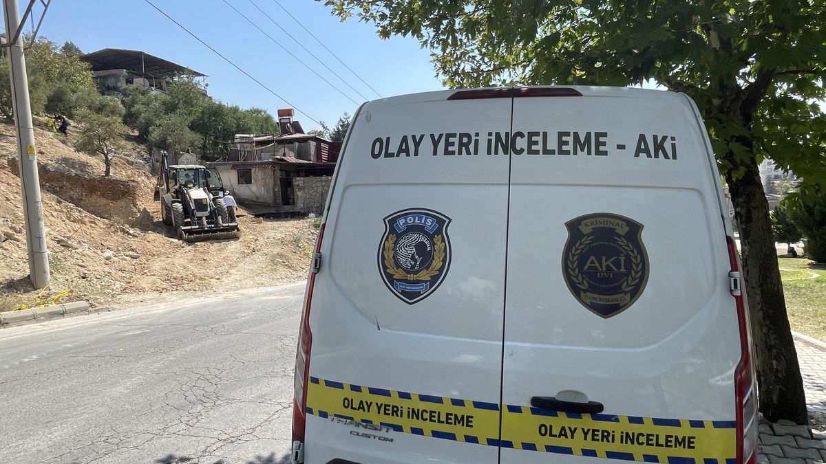 Kahramanmaraş\'ta 25 yıl önce kaybolan 2 kişinin öldürülüp gömüldüğü iddiasına ilişkin 7 zanlı adliyede
