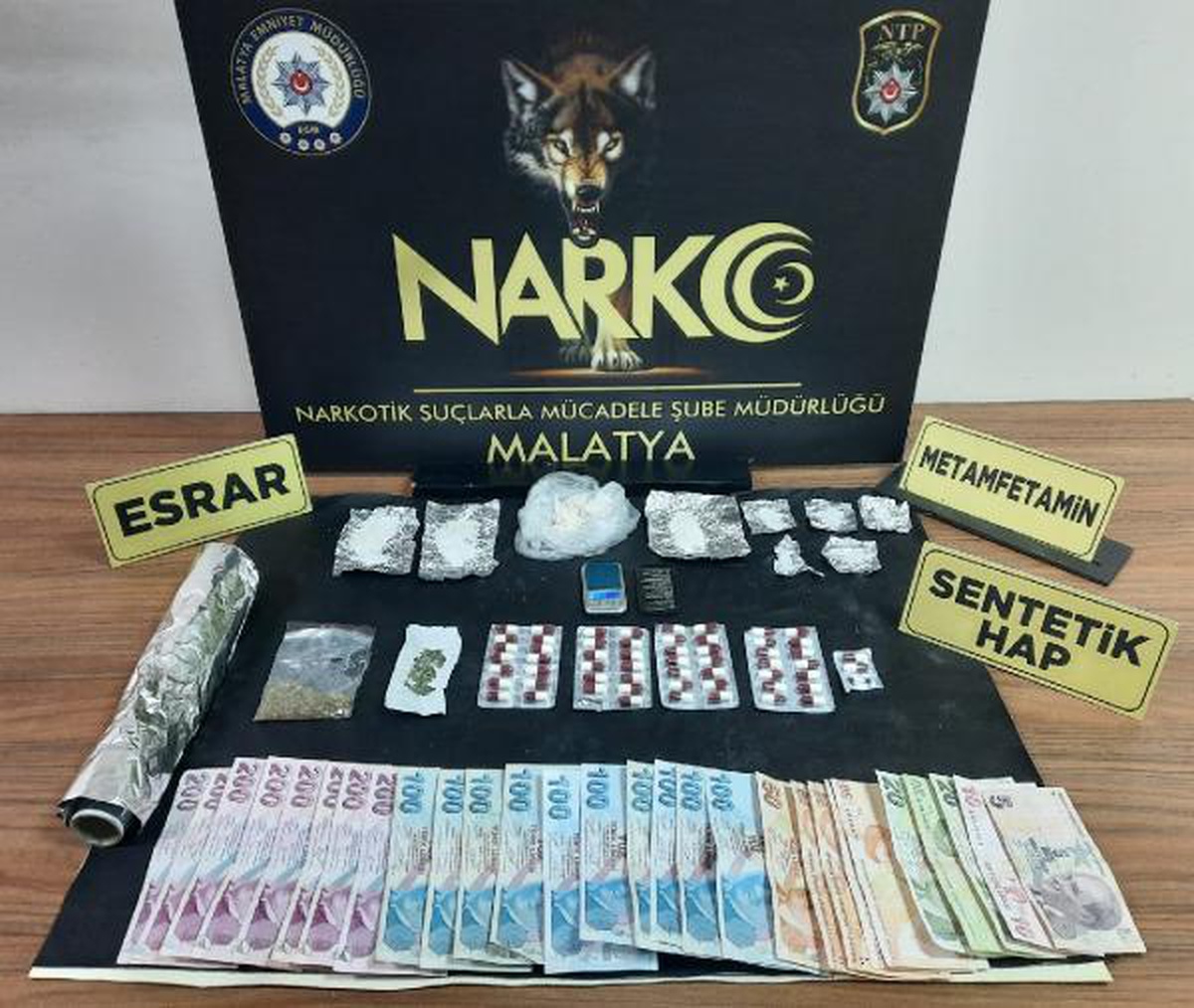 Malatya\'da uyuşturucu operasyonlarında 2 zanlı tutuklandı