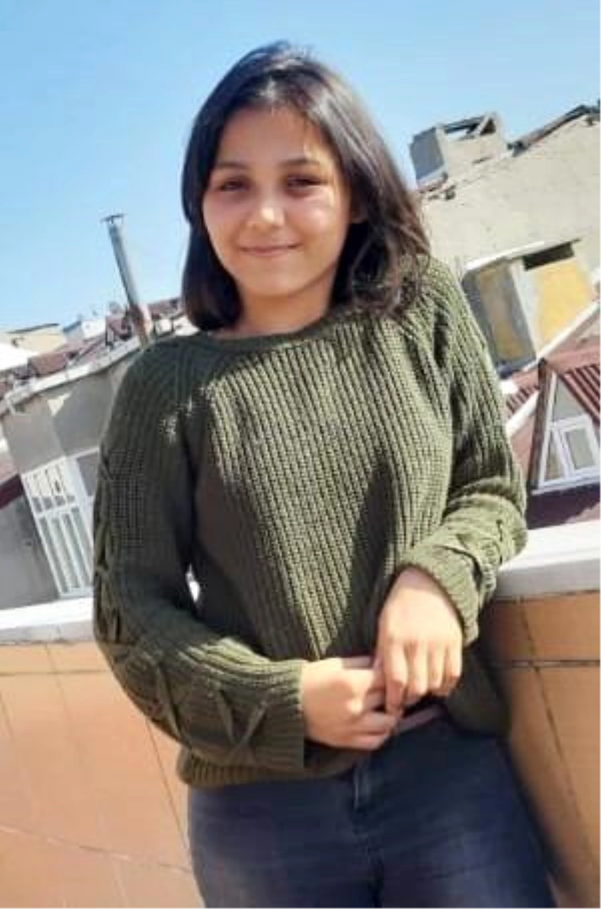 Saplantılı olduğu 16 yaşındaki Beyza Doğan\'ı vurarak öldüren katil zanlısı Salim Tekin tedavi gördüğü hastanede hayatını kaybetti