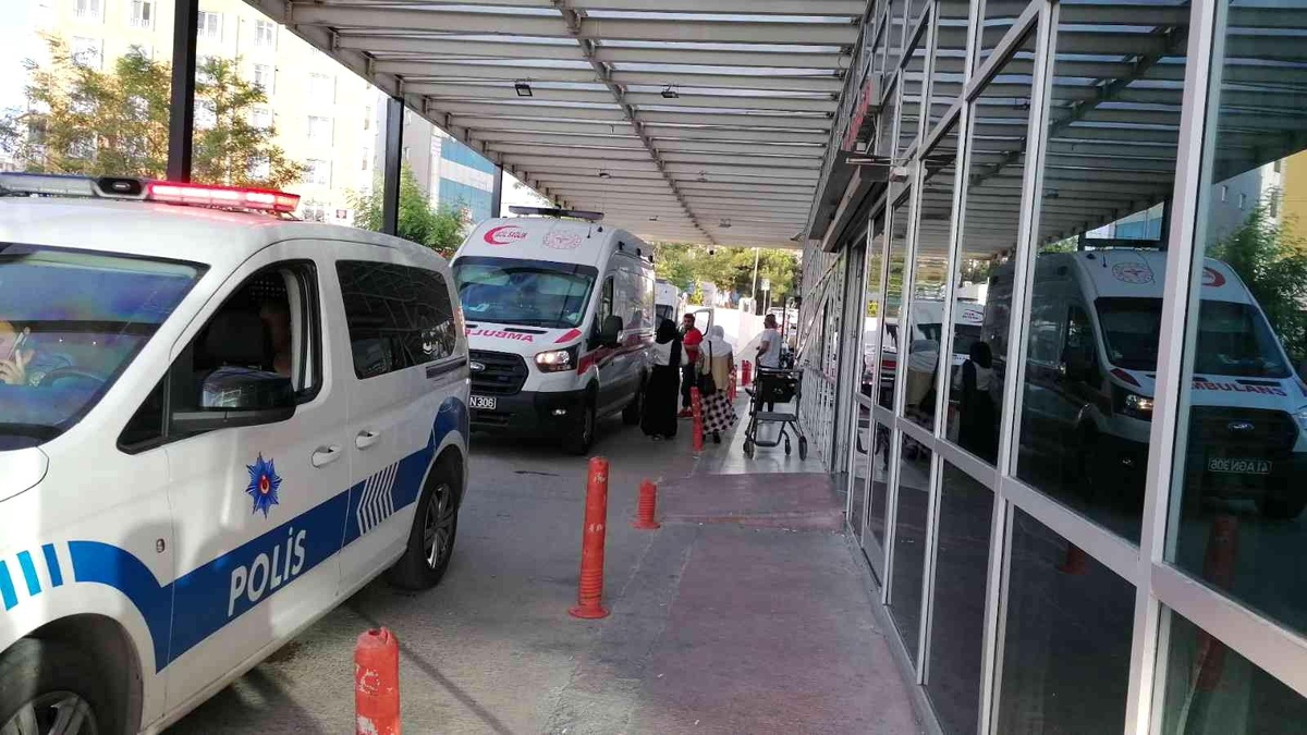 Trafikte tartıştığı şahıs tarafından bıçaklandı