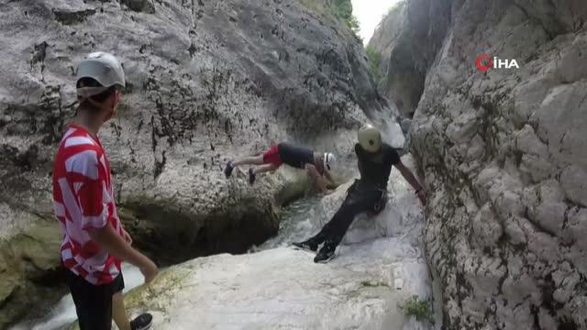 Zinav Kanyonu adrenalin tutkunlarını cezbediyor