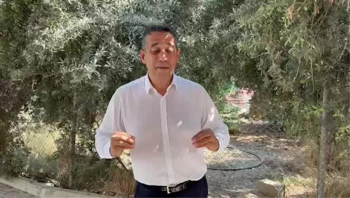 Ali Mahir Başarır, KKTC\'deki Külliye İhalesinin Pazarlık Usulüyle Siyahkalem\'e Verilmesini Eleştirdi: "Sürekli Paramızı, 84 Milyonun Rızkını Birkaç...