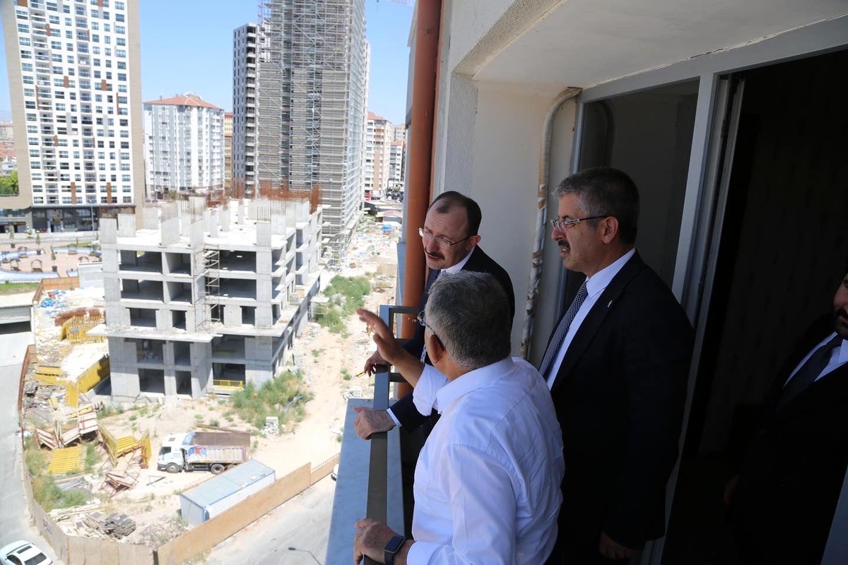 Başkan Büyükkılıç, Bakan Muş\'a Sahabiye Projesi\'ni anlattı