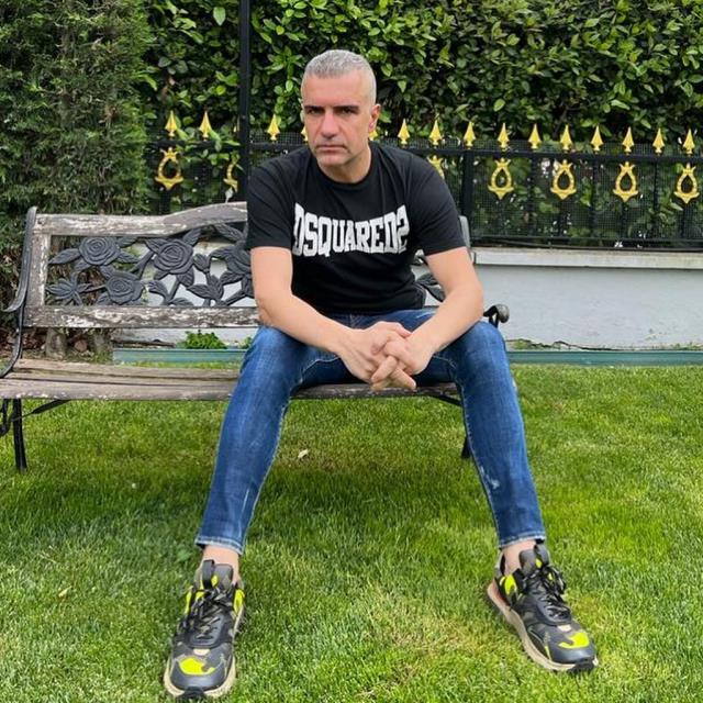 Berdan Mardini, içki döken Demet Akalın'ı eleştirdi! Akıllara yıllar önceki İbo Show'daki görüntü geldi Berdan Mardini, içki döken Demet Akalın'ı eleştirdi! Akıllara yıllar önceki İbo Show'daki görüntü geldi