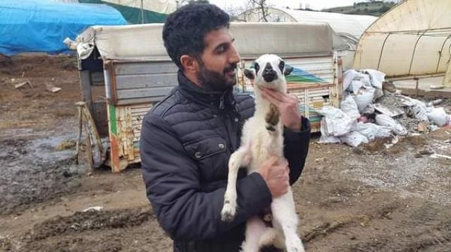 Cesedi arazide bulunan Tekin Uğurlu'nun eşinden kan döndüren sözler: Eşimi 3 parçaya bölüp toprağa gömmüş Cesedi arazide bulunan Tekin Uğurlu'nun eşinden kan döndüren sözler: Eşimi 3 parçaya bölüp toprağa gömmüş