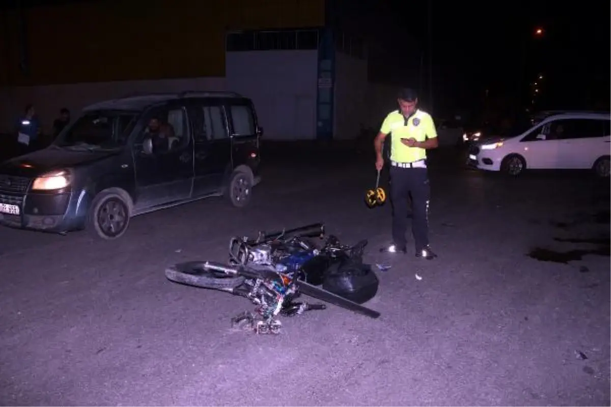 Cipe çarpan motosikletli öldü