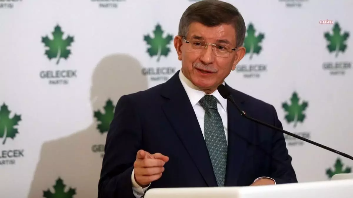 Davutoğlu\'ndan Stk\'lara Mektup: "Körü Körüne İtaat ile Susarak İşlerin Düzeleceğini Sanıyorsak, Büyük Bir Yanılgı İçindeyiz Demektir"