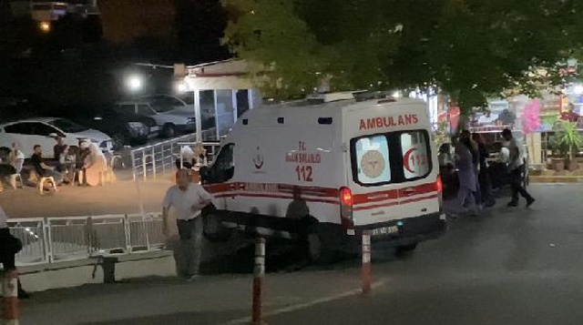 Son dakika haberi... Diyarbakır'da 20 yıllık 'kız kaçırma' kavgasında 8 yaralı Son dakika haberi... Diyarbakır'da 20 yıllık 'kız kaçırma' kavgasında 8 yaralı