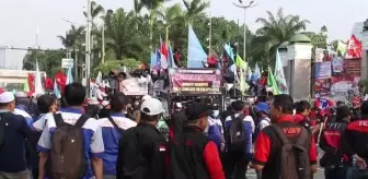Endonezya'da işçi protestosu