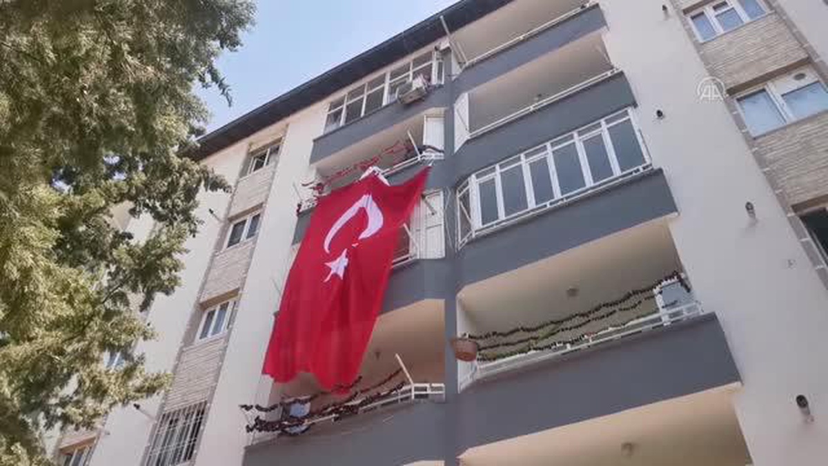 GAZİANTEP - Şehit Şimşek\'in ailesine şehadet haberi verildi