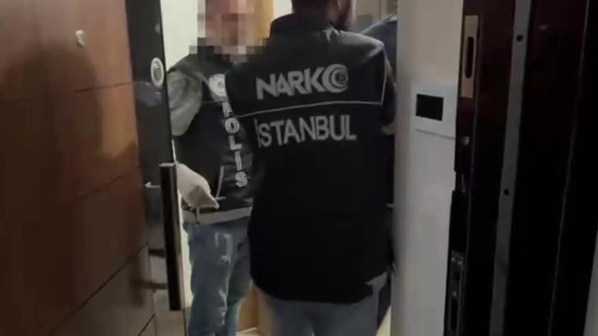 İstanbul\'da Ağustos Ayının İlk Haftasında 104 Kilo Uyuşturucu Madde, 92 Bin 229 Adet Uyuşturucu Hap Ele Geçirildi