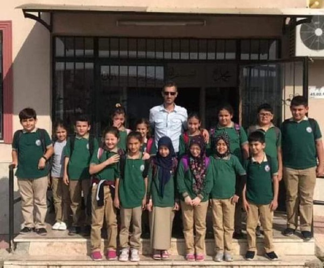 Paraşütü açılmayan okul müdürü, metrelerce yükseklikten düşerek hayatını kaybetti Paraşütü açılmayan okul müdürü, metrelerce yükseklikten düşerek hayatını kaybetti