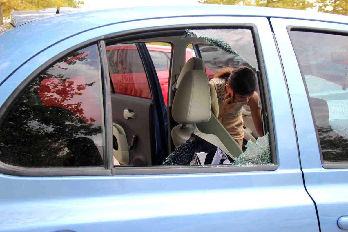 Otomobilini 2 ay önce almıştı, halini görünce şaşkına döndü