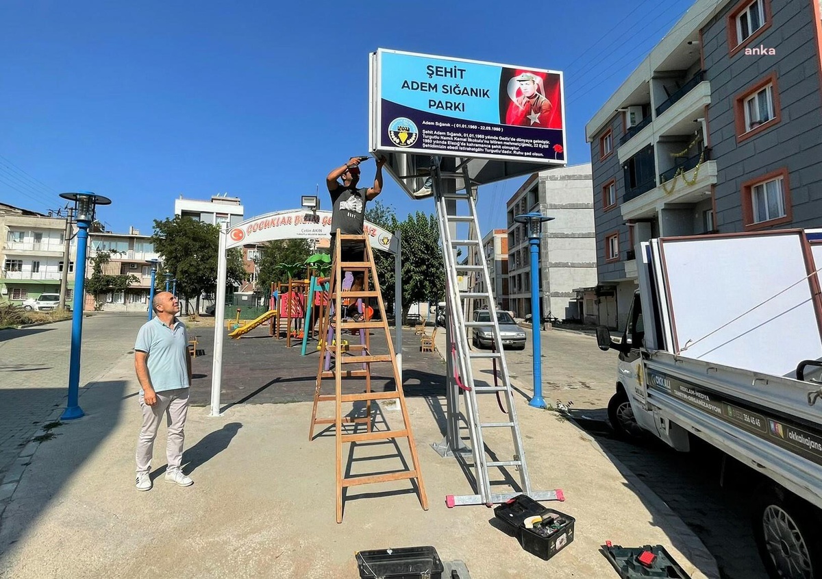 Turgutlulu Şehit Adem Sığanık Parkı tabelası asıldı