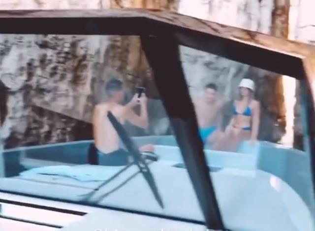 Survivor Aleyna Kalaycıoğlu gönlünü milli yıldızımıza kaptırdı! Aşkları belgelendi