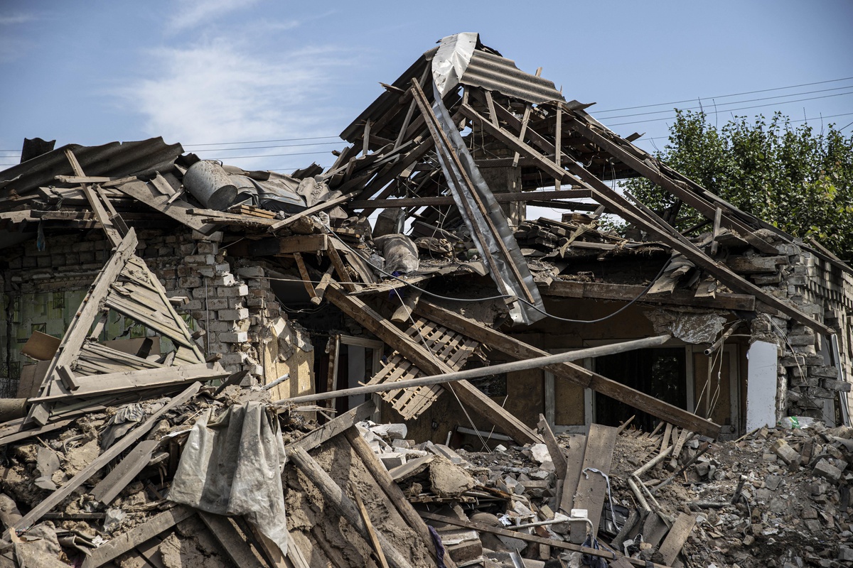 Ukrayna\'nın Zaporijya bölgesindeki Kuşugum köyüne füze saldırıları düzenlendi