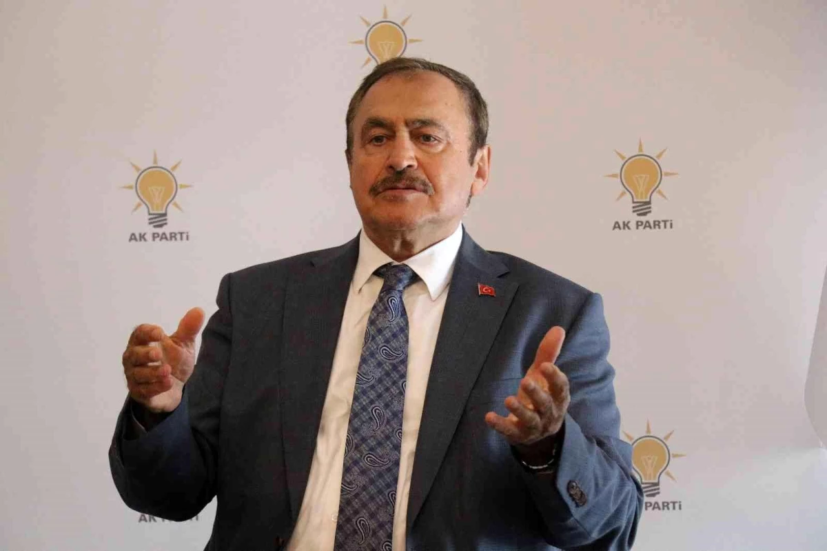 Veysel Eroğlu: "Bakanlığımda 500 bin dekar araziyi sulamaya açtık"