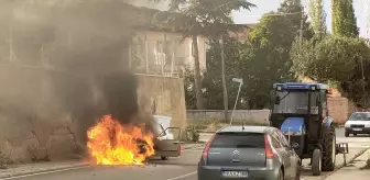 Çankırı'da seyir halindeki otomobil yandı