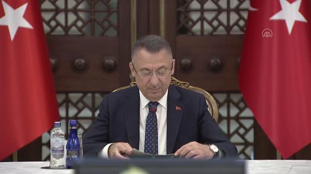 Cumhurbaşkanı Yardımcısı Oktay, 'Bürokrasinin Azaltılması ve Dijital Türkiye' toplantısında konuştu