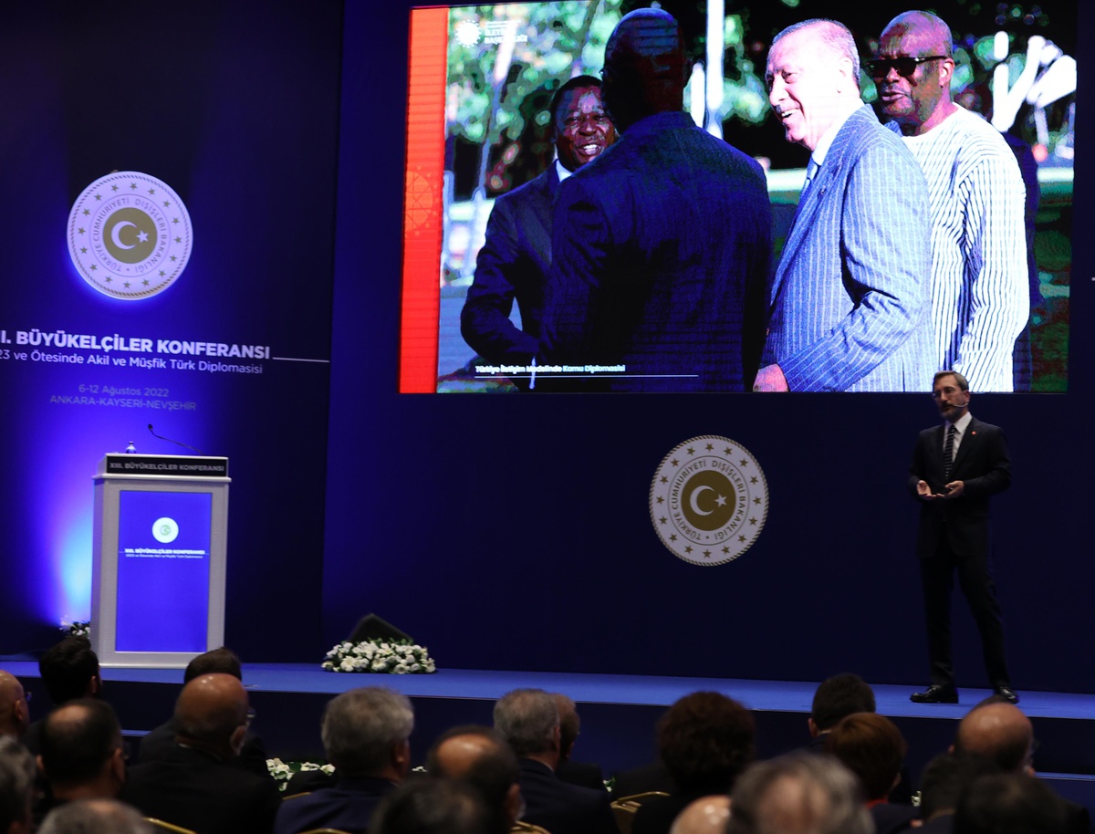 Cumhurbaşkanlığı İletişim Başkanı Altun, 13. Büyükelçiler Konferansı\'nda konuştu Açıklaması