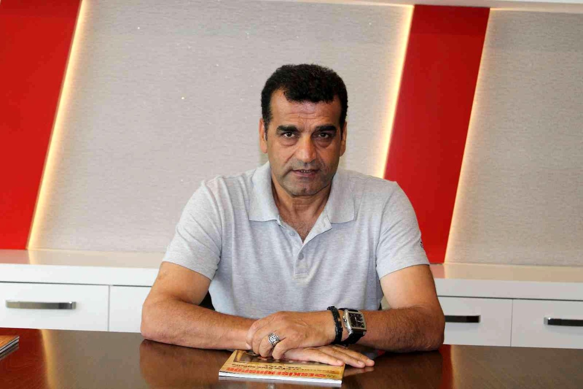 Eskişehirspor\'un yeni sportif direktörü Ayhan Taşçı oldu