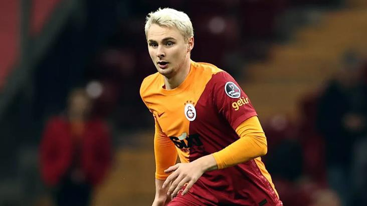 Galatasaray\'da Marcao\'dan sonra Nelsson da yolcu! İki stoper almak için düğmeye basıldı