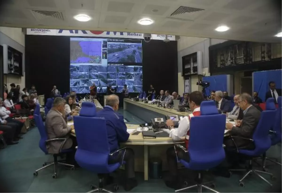 İMAMOĞLU: YAĞMUR İSTANBUL'UN DOĞUSUNA DOĞRU KAYMIŞ DURUMDA