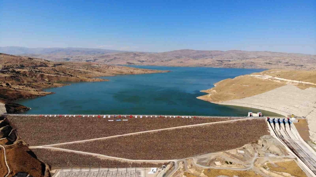 Muş\'ta Alparslan-2 Barajı ve Hidroelektrik Santrali\'nin açılışı yapıldı