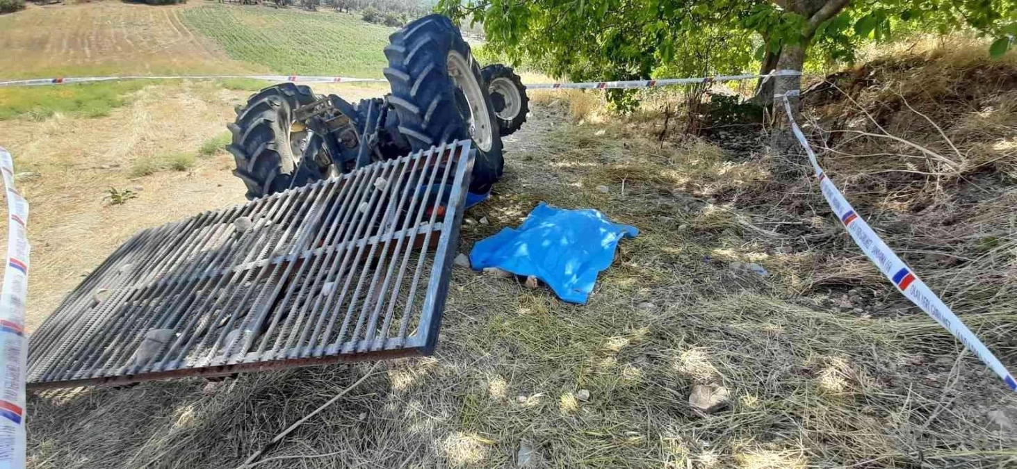 Soma\'da traktörün altında kalan sürücü hayatını kaybetti