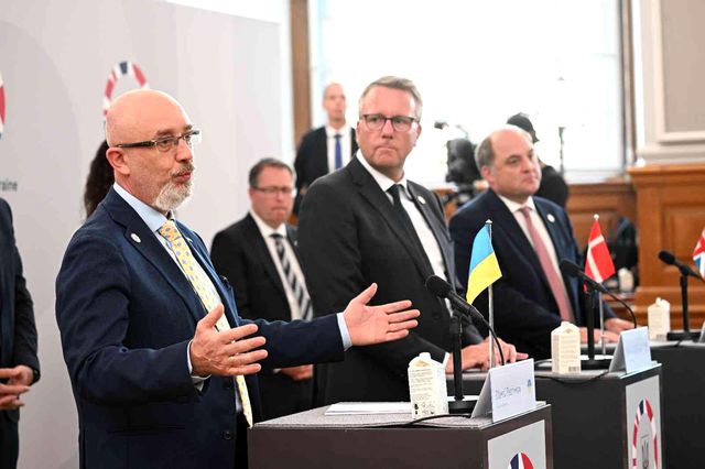 Son dakika haber... Ukrayna'ya 26 ülkeden 1,55 milyar dolarlık askeri yardım sözü