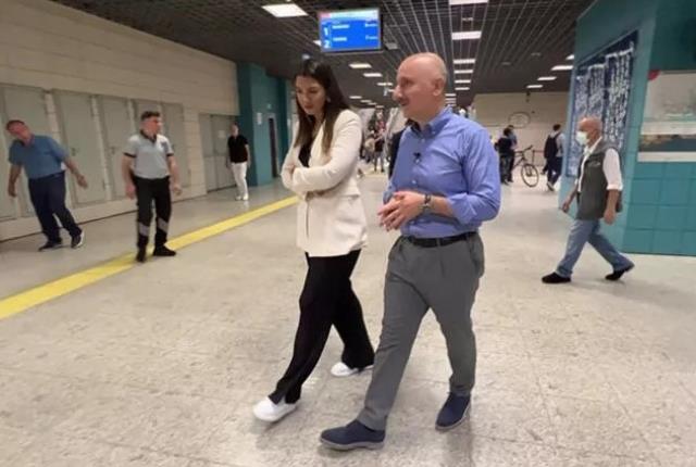 Adil Karaismailoğlu'dan 'İBB'ye aday olacak mısınız?' sorusuna yanıt: İleride konuşulur Adil Karaismailoğlu'dan 'İBB'ye aday olacak mısınız?' sorusuna yanıt: İleride konuşulur