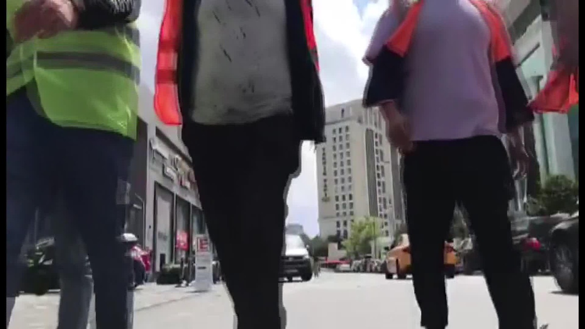 Ataşehir\'deki Emlak Konut Gyo Önünde Eylem Yapan İşçiler Gözaltına Alındı