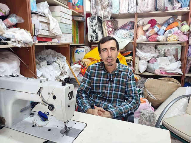 Çöpe atmaktan son anda vazgeçtiği yünden resmen hazine çıktı Çöpe atmaktan son anda vazgeçtiği yünden resmen hazine çıktı