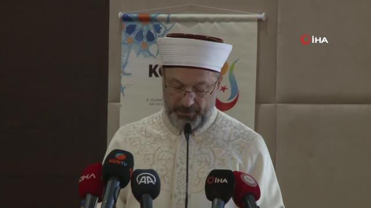 Diyanet İşleri Başkanı Erbaş: "Pek çok sorun, Müslümanların bugününü ve geleceğini tehdit etmektedir"