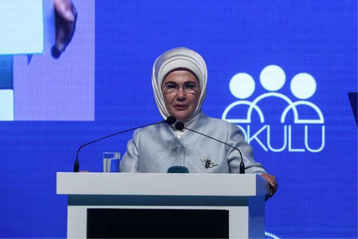 EMİNE ERDOĞAN: GÜÇLÜ AİLELER TOPLUMLARIN BAĞIŞIKLIK SİSTEMİNİ OLUŞTURUR