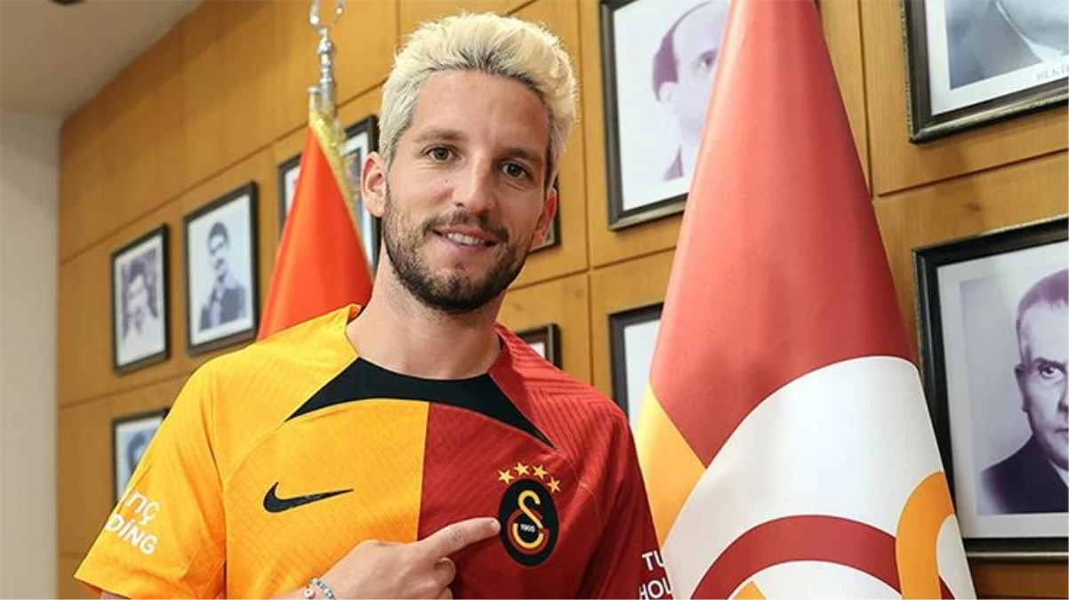 Galatasaray\'da 10 numaranın yeni sahibi Dries Mertens oldu