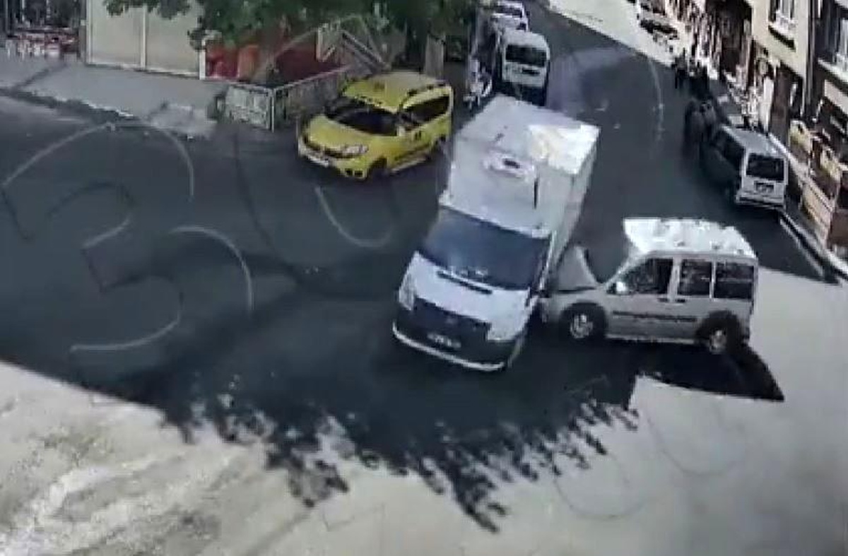 Gaziantep\'teki trafik kazaları kameraya yansıdı