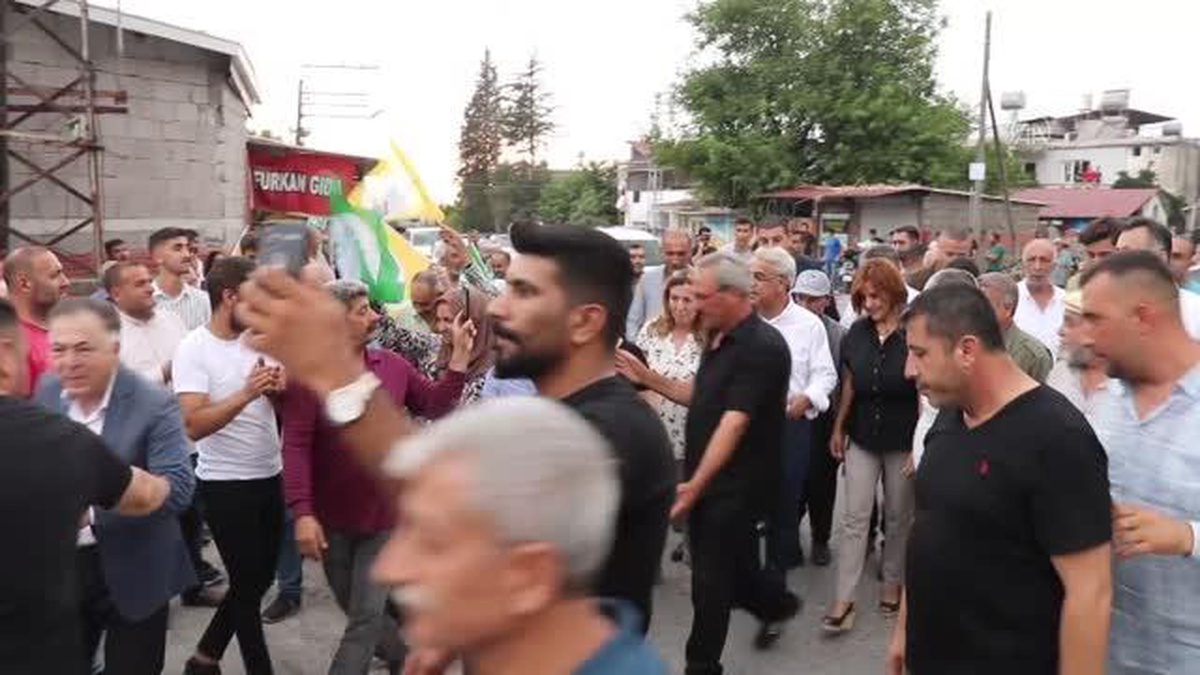 HDP Eş Genel Başkanı Mithat Sancar, Hatay\'da partililerle buluştu Açıklaması