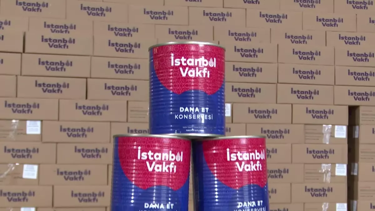 İmamoğlu, Kurban Bağışı Konservelerinin Dağıtımını Başlattı: "1,5 Milyon Haneye Dokunan Yardımlaşma Ağlarını Oluşturduk"