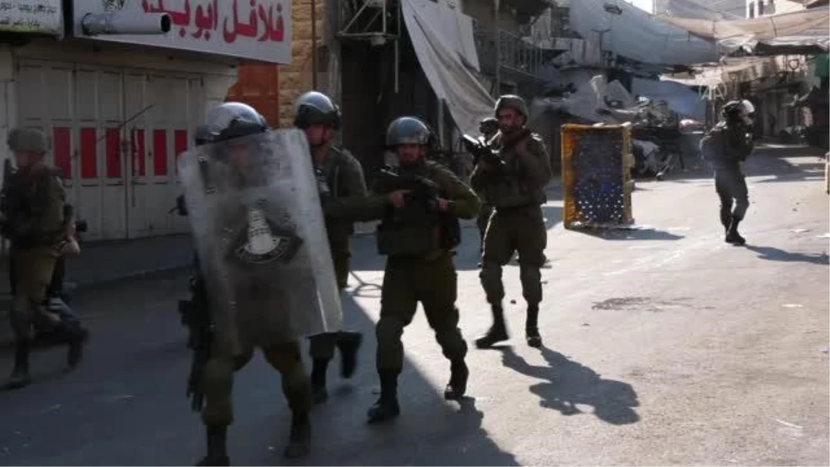 İsrail güçleri Batı Şeria\'da Yahudi yerleşim birimlerine karşı gösterilerde 7 Filistinliyi yaraladı