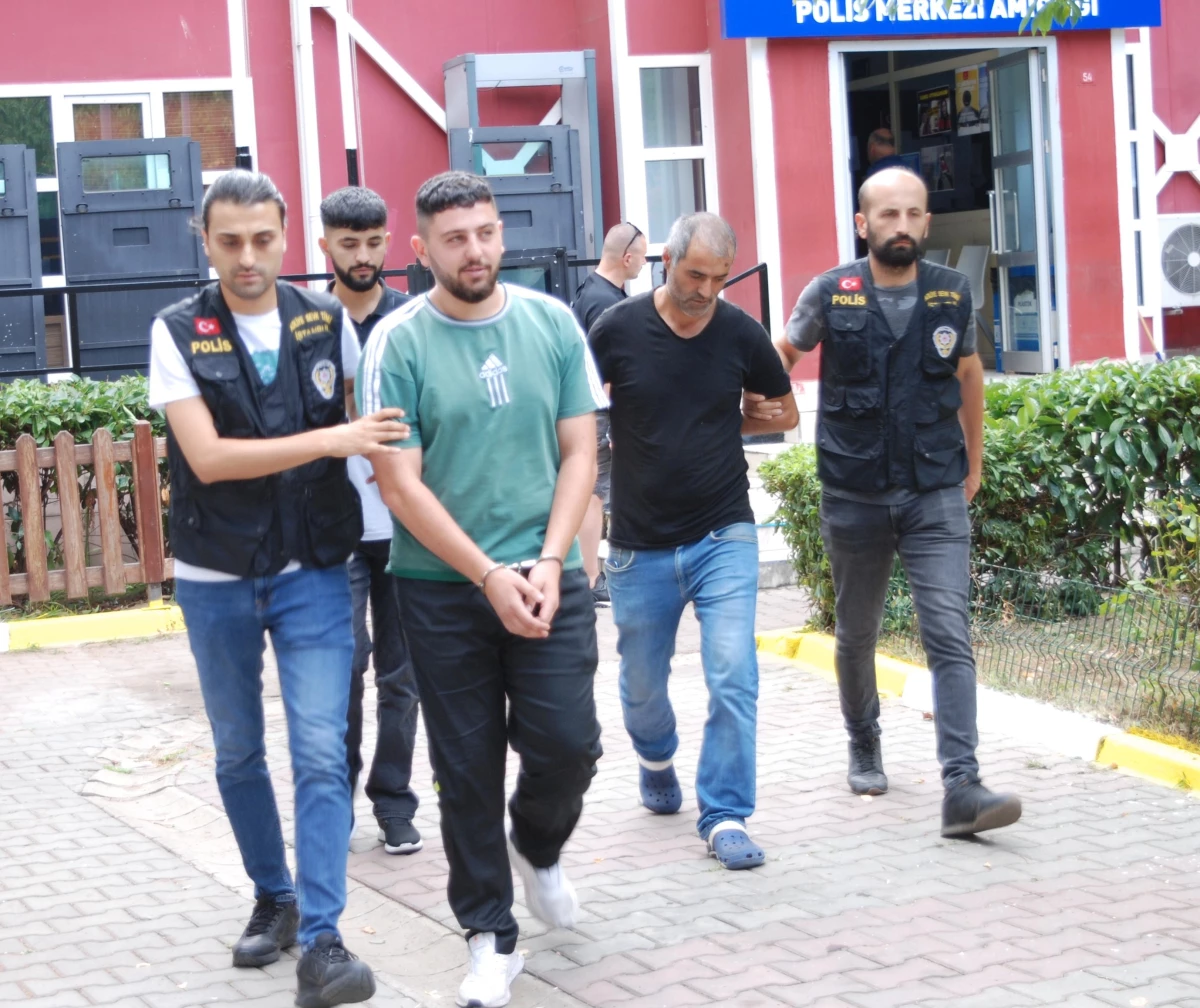 İstanbul\'da 2 kişinin yaralandığı silahlı kavgaya ilişkin 3 şüpheli adliyeye sevk edildi