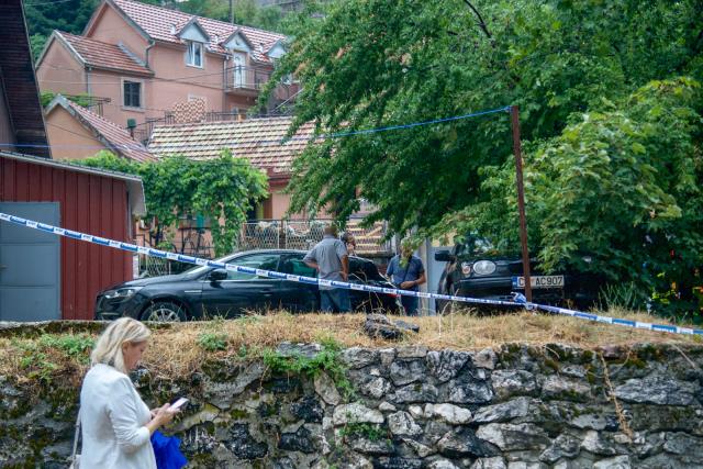 Karadağ'da ailesiyle tartışan şahıs, sokağa çıkıp etrafa ateş açtı: 11 ölü, 6 yaralı