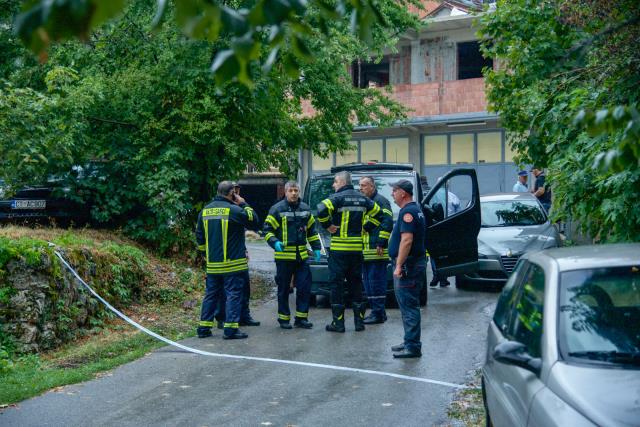 Karadağ'da ailesiyle tartışan şahıs, sokağa çıkıp etrafa ateş açtı: 11 ölü, 6 yaralı
